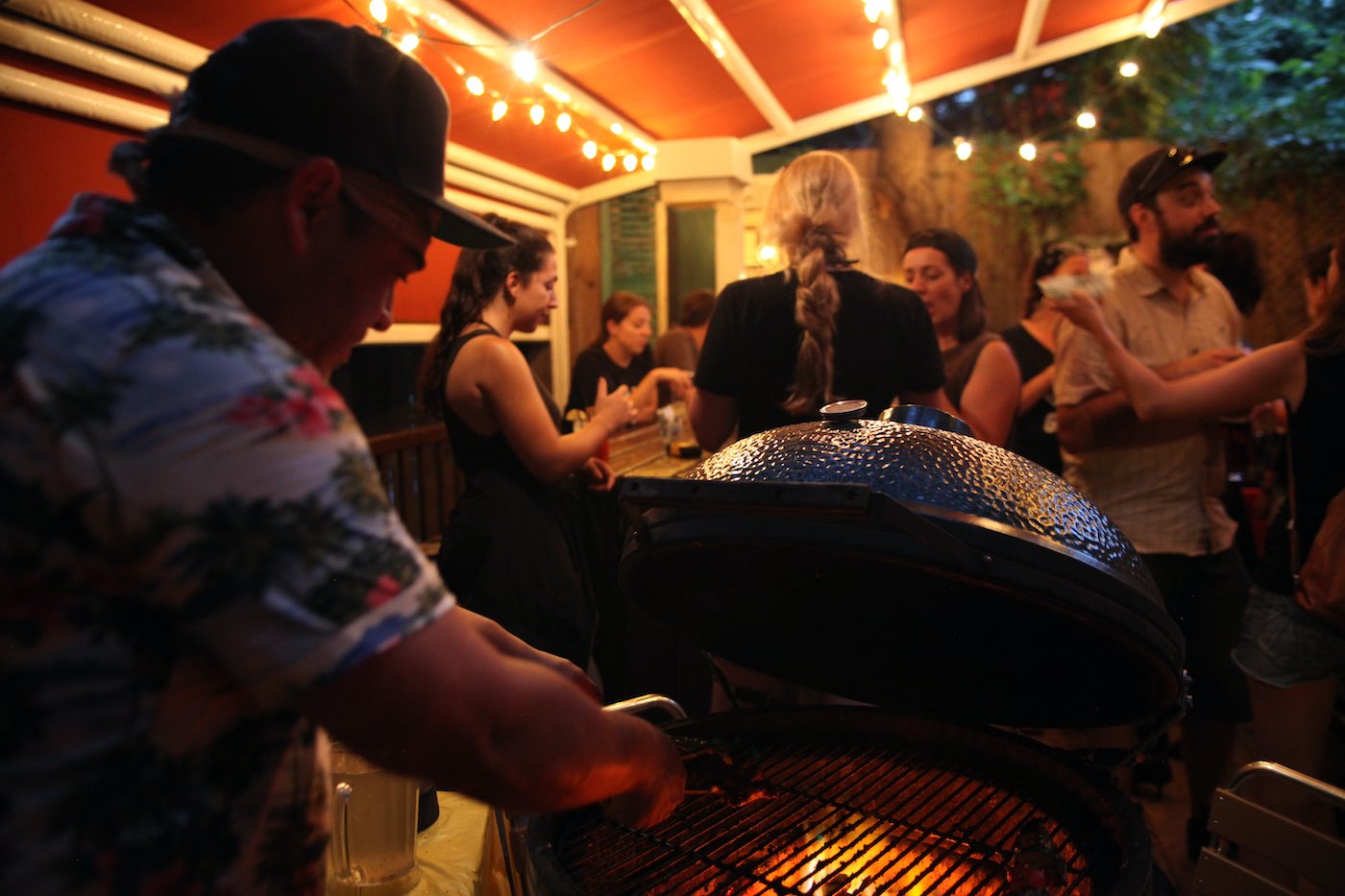 LE-BOUCAN-SMOKEHOUSE-RESTAURANT-BBQ-grill